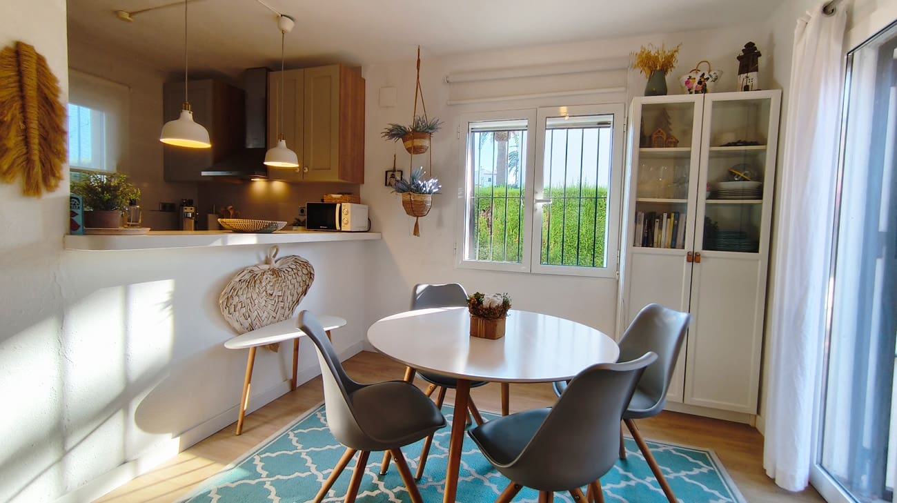 2 soverom Rekkehus til salgs i Denia med svømmebasseng garasje - € 310 000 (Ref: 10182356)