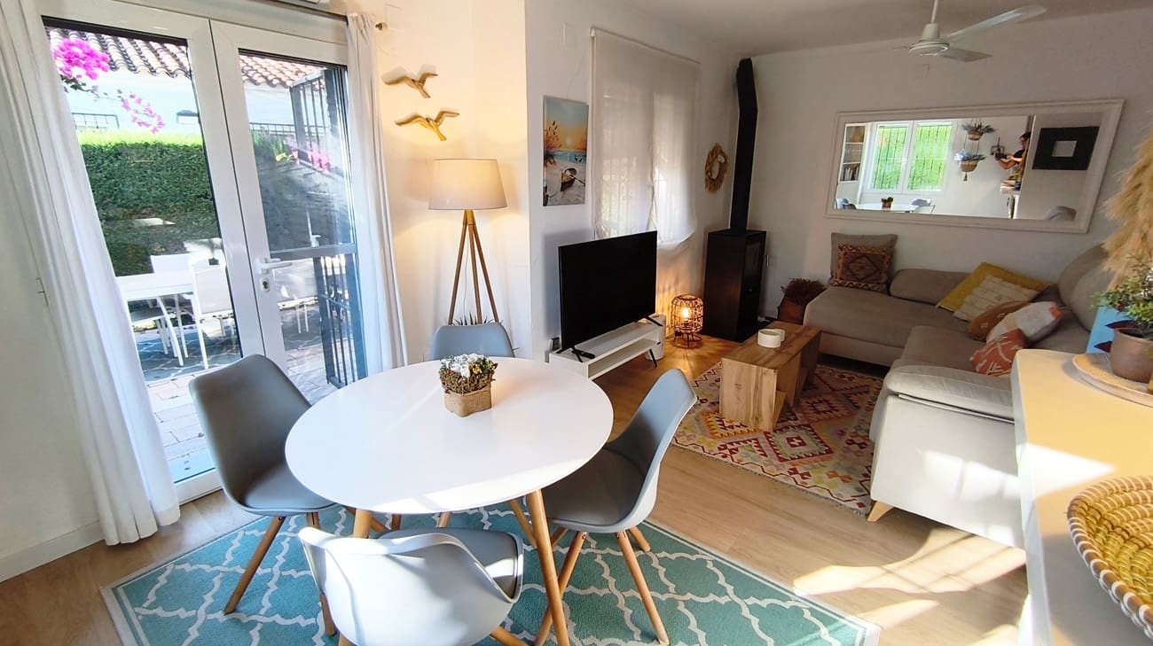2 soverom Rekkehus til salgs i Denia med svømmebasseng garasje - € 310 000 (Ref: 10182356)