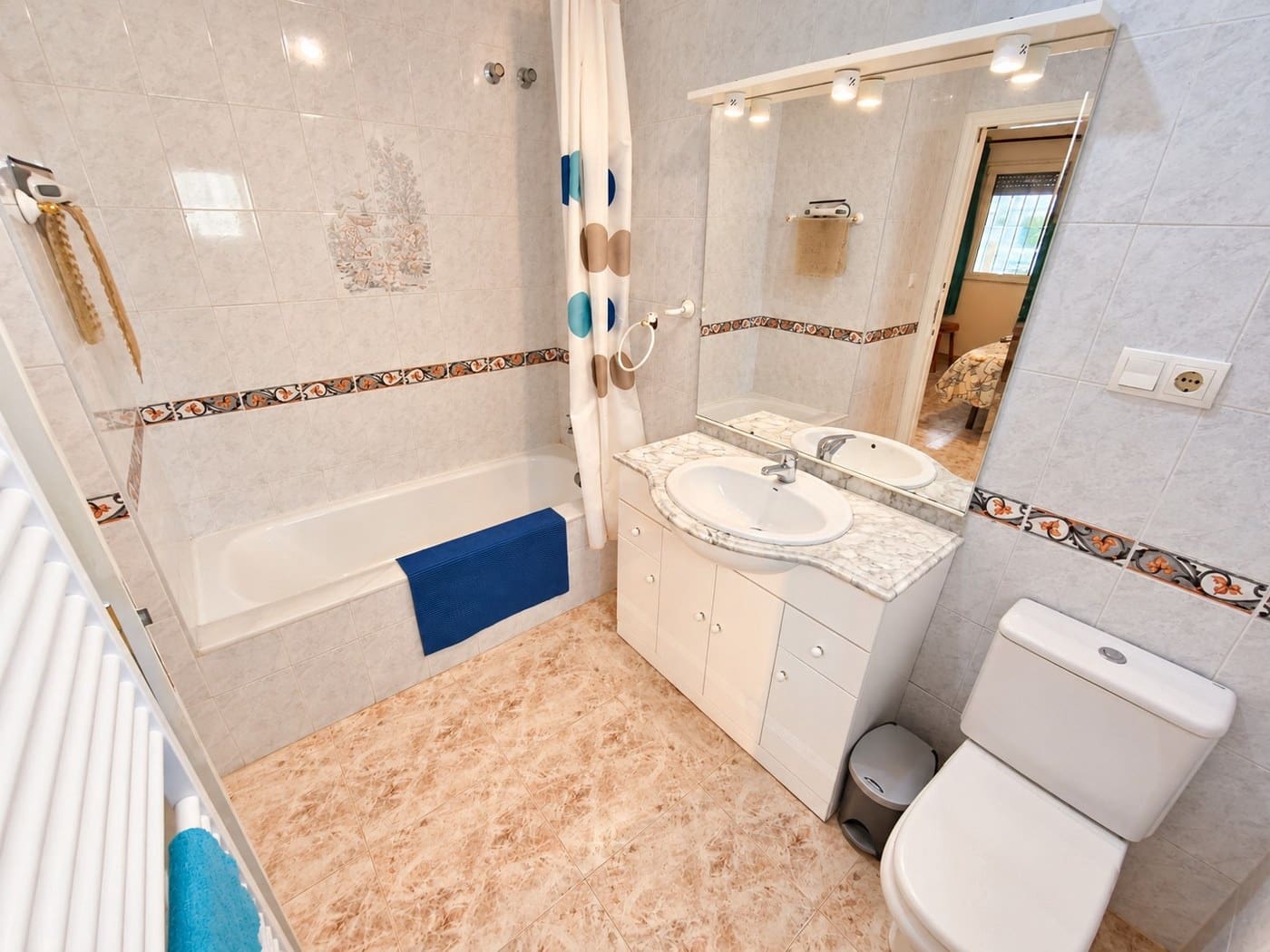 4 soveværelse Villa til salg i Els Poblets med swimmingpool garage - € 475.000 (Ref: 10182358)