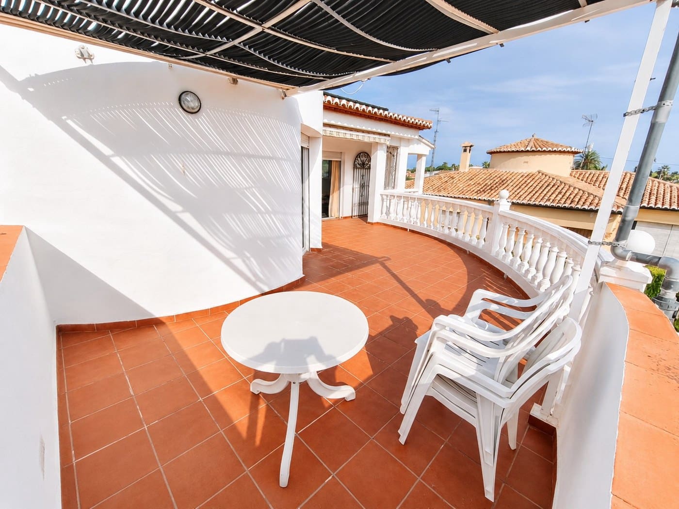 4 soveværelse Villa til salg i Els Poblets med swimmingpool garage - € 475.000 (Ref: 10182358)