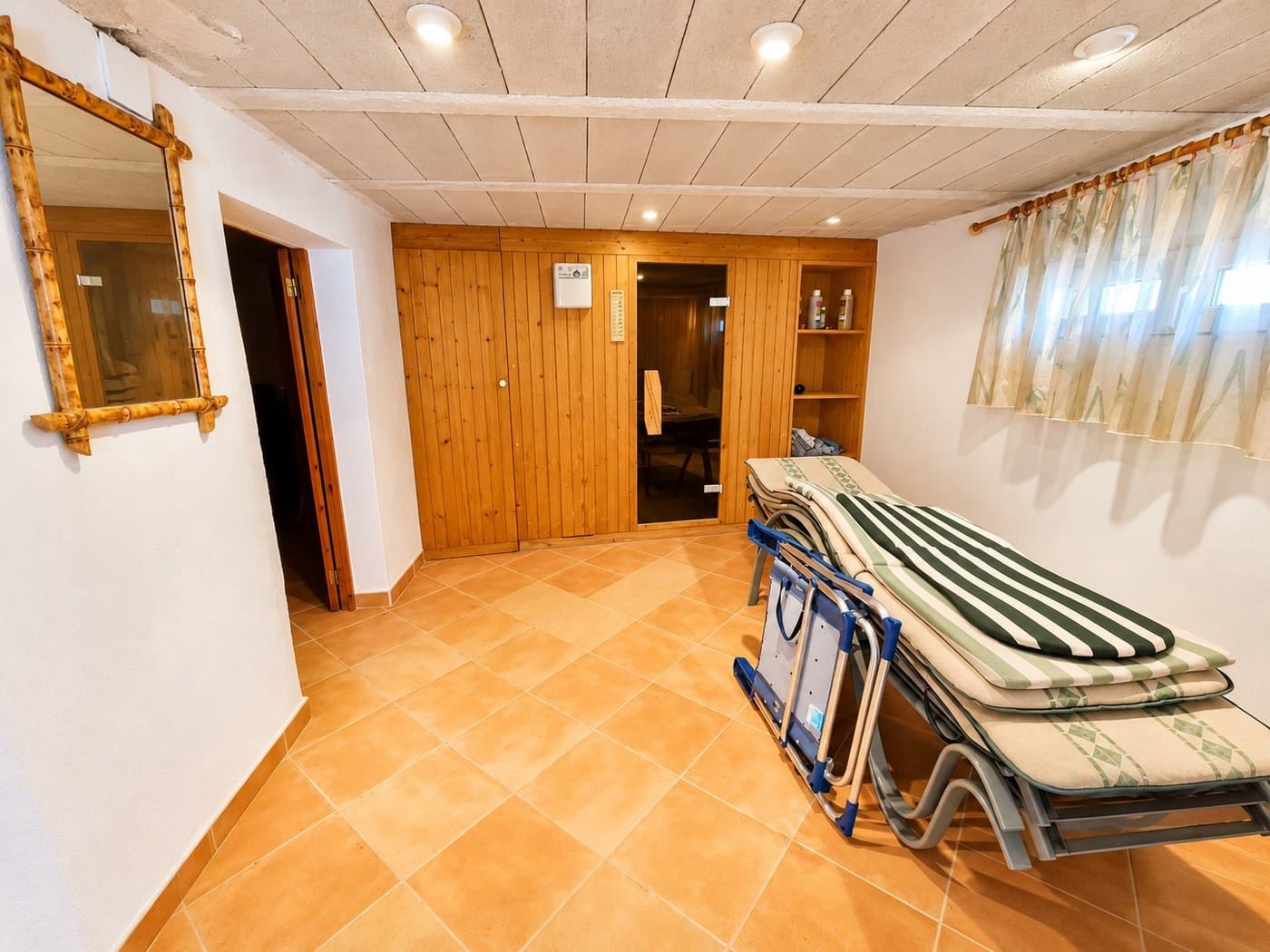 4 soveværelse Villa til salg i Els Poblets med swimmingpool garage - € 475.000 (Ref: 10182358)