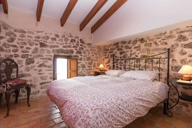 4 bedroom Townhouse for sale in Vall de Laguart - € 280,000 (Ref: 6516336)