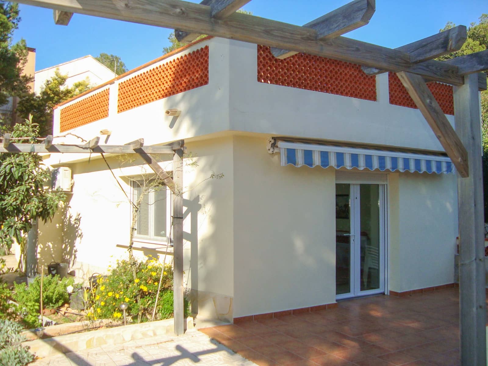 4 Zimmer Villa zu verkaufen in Denia mit Pool Garage - 725.000 € (Ref: 6573764)