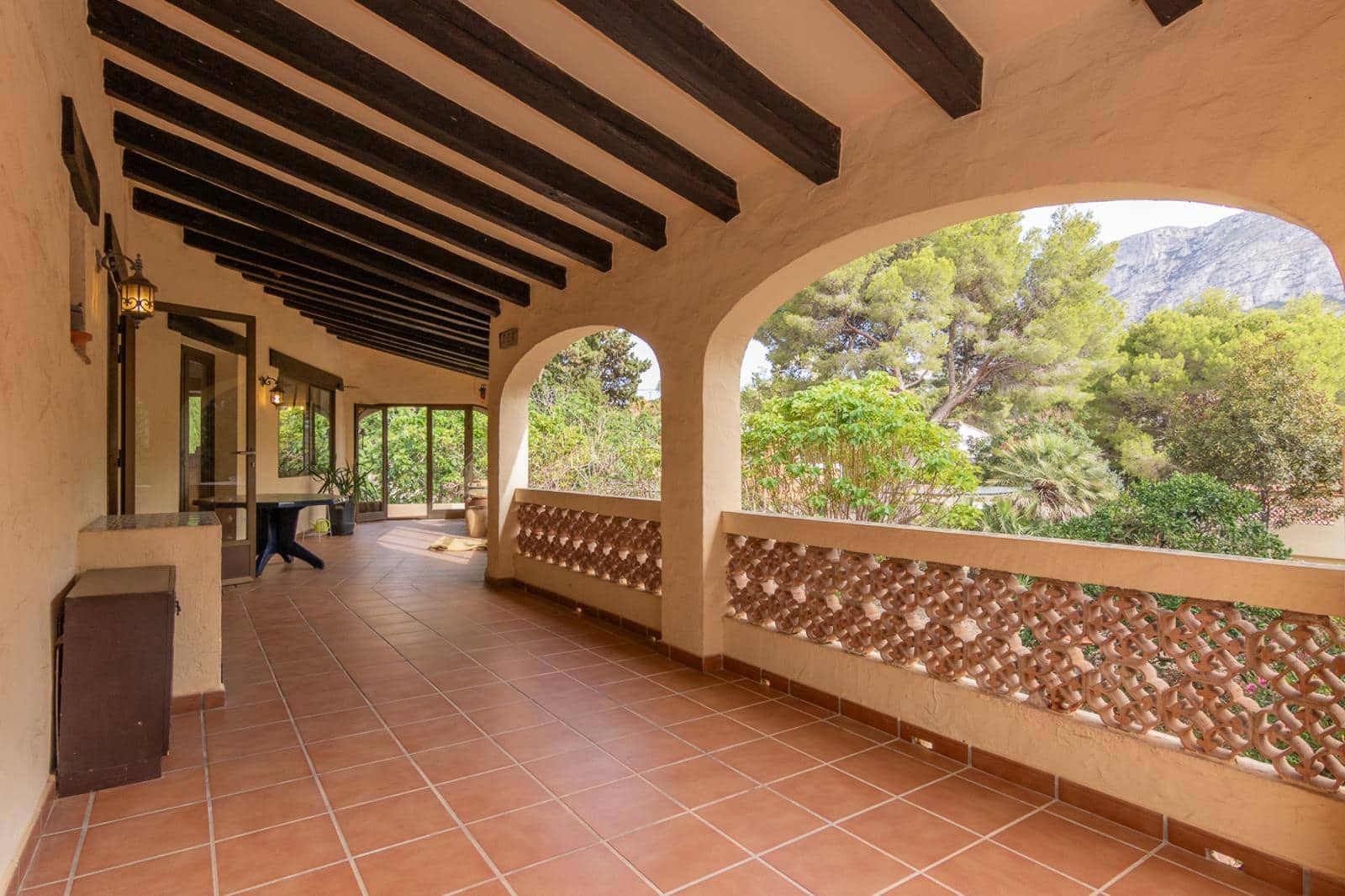 4 Zimmer Villa zu verkaufen in Denia mit Pool Garage - 725.000 € (Ref: 6573764)