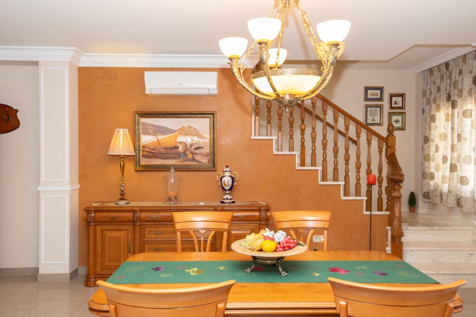 4 bedroom Townhouse for sale in Denia - € 472,000 (Ref: 8298918)