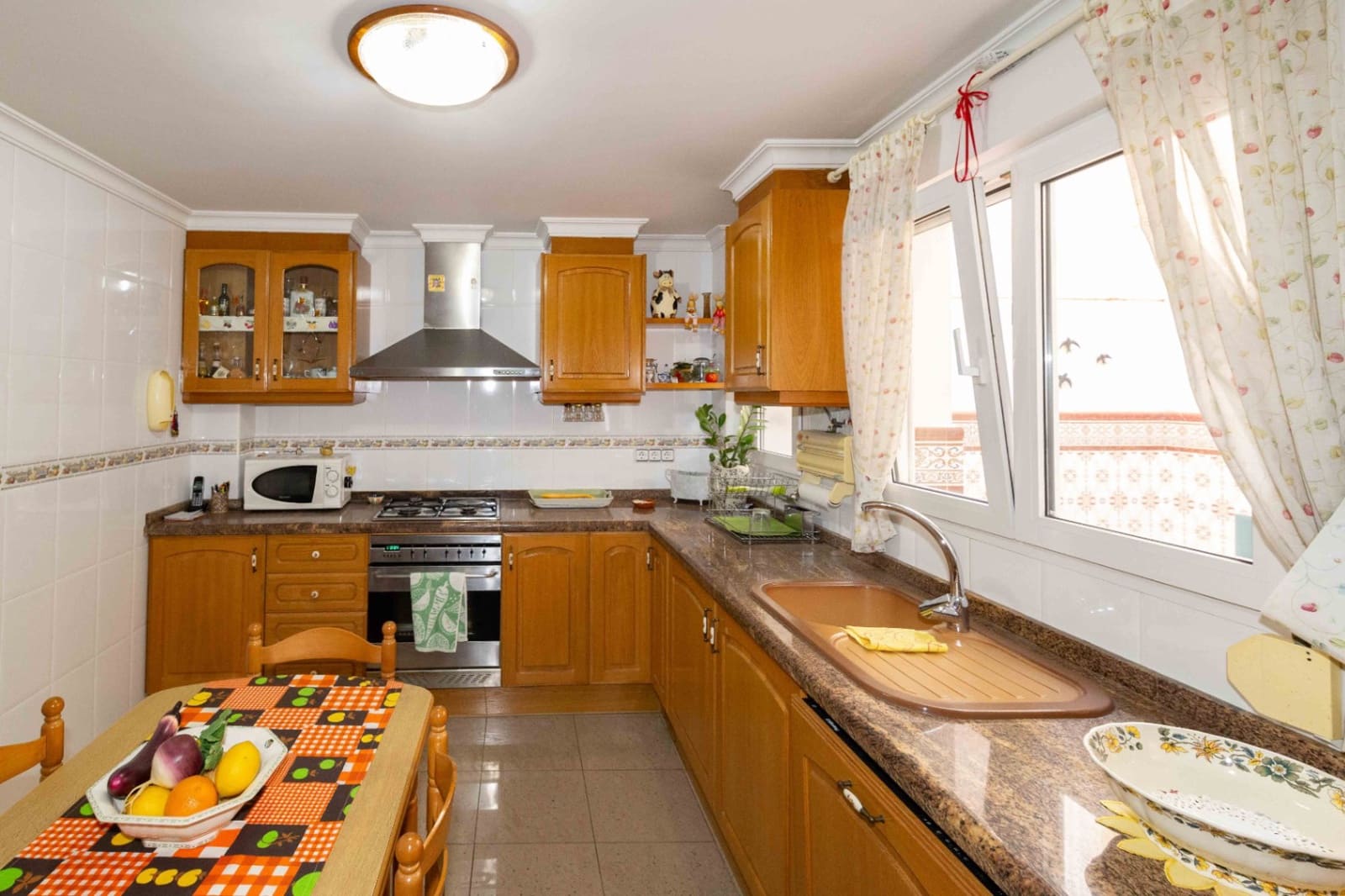 4 bedroom Townhouse for sale in Denia - € 472,000 (Ref: 8298918)
