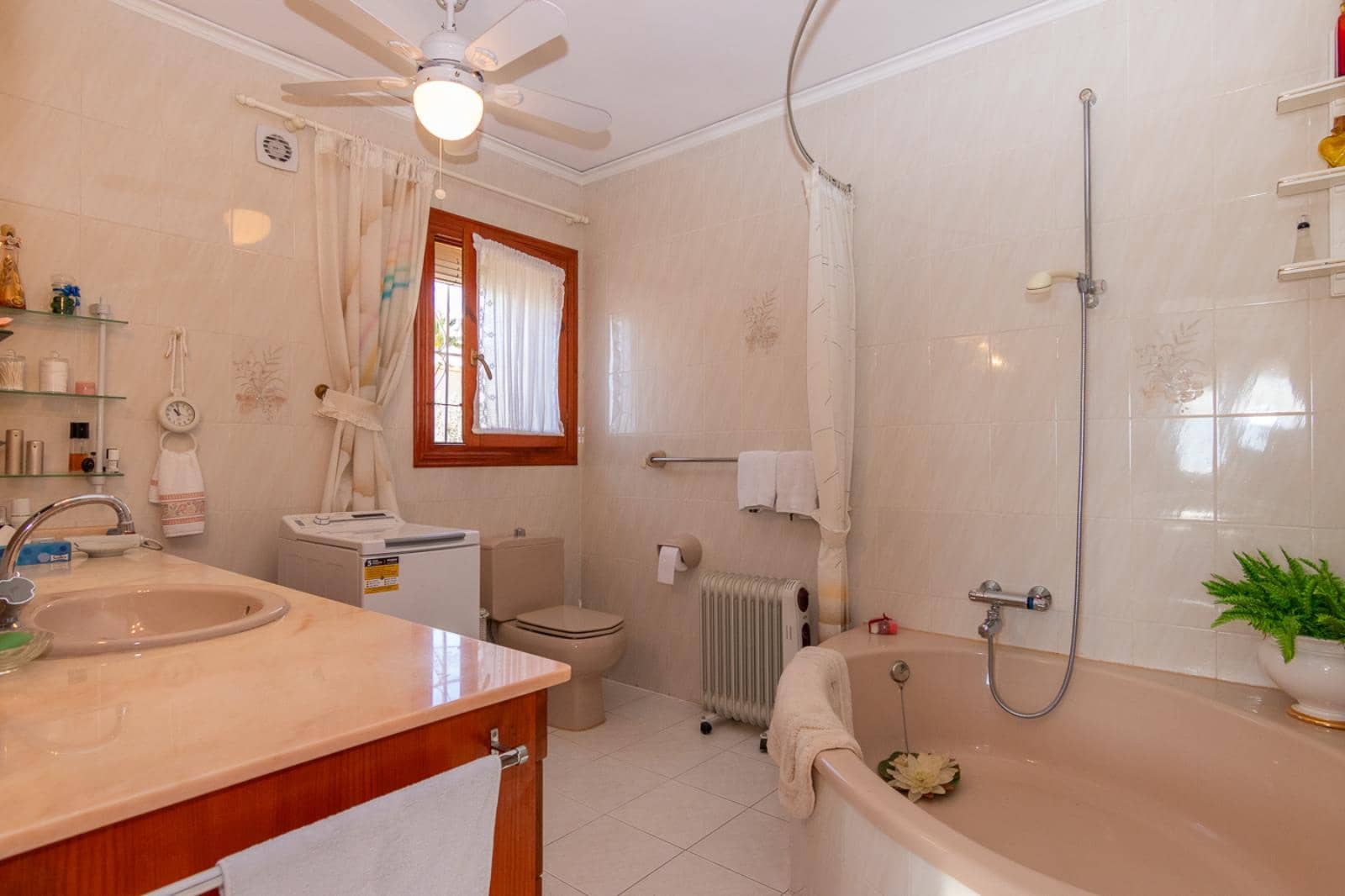 4 sypialnia Willa na sprzedaż w Sanet i Negrals z basenem garażem - 345 000 € (Ref: 8690221)