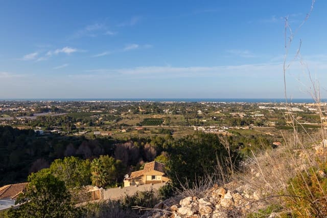 Building Plot for sale in Dénia - € 147,000 (Ref: 8690227)