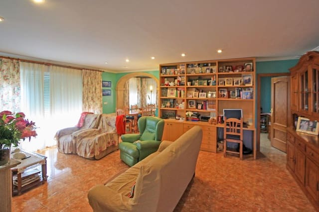 4 slaapkamer Villa te koop in Dénia met zwembad garage - € 775.000 (Ref: 8690228)