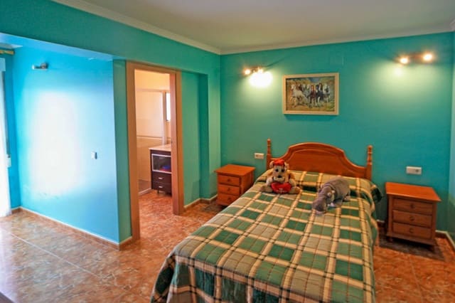 4 slaapkamer Villa te koop in Dénia met zwembad garage - € 775.000 (Ref: 8690228)