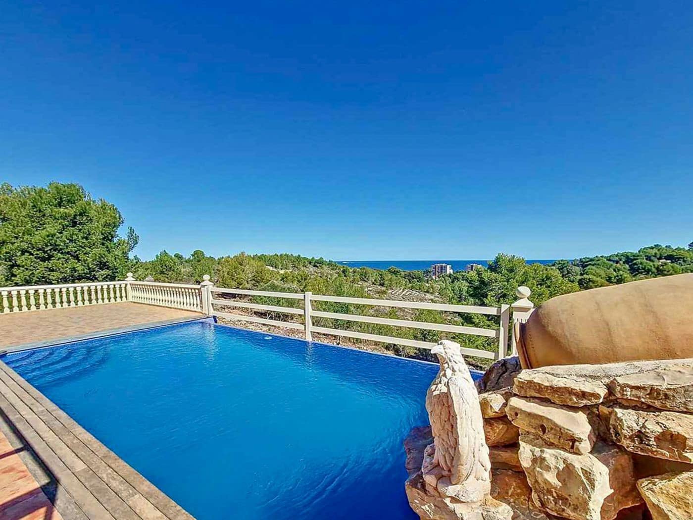 4 bedroom Villa for sale in Denia with pool garage - € 775,000 (Ref: 8690228)