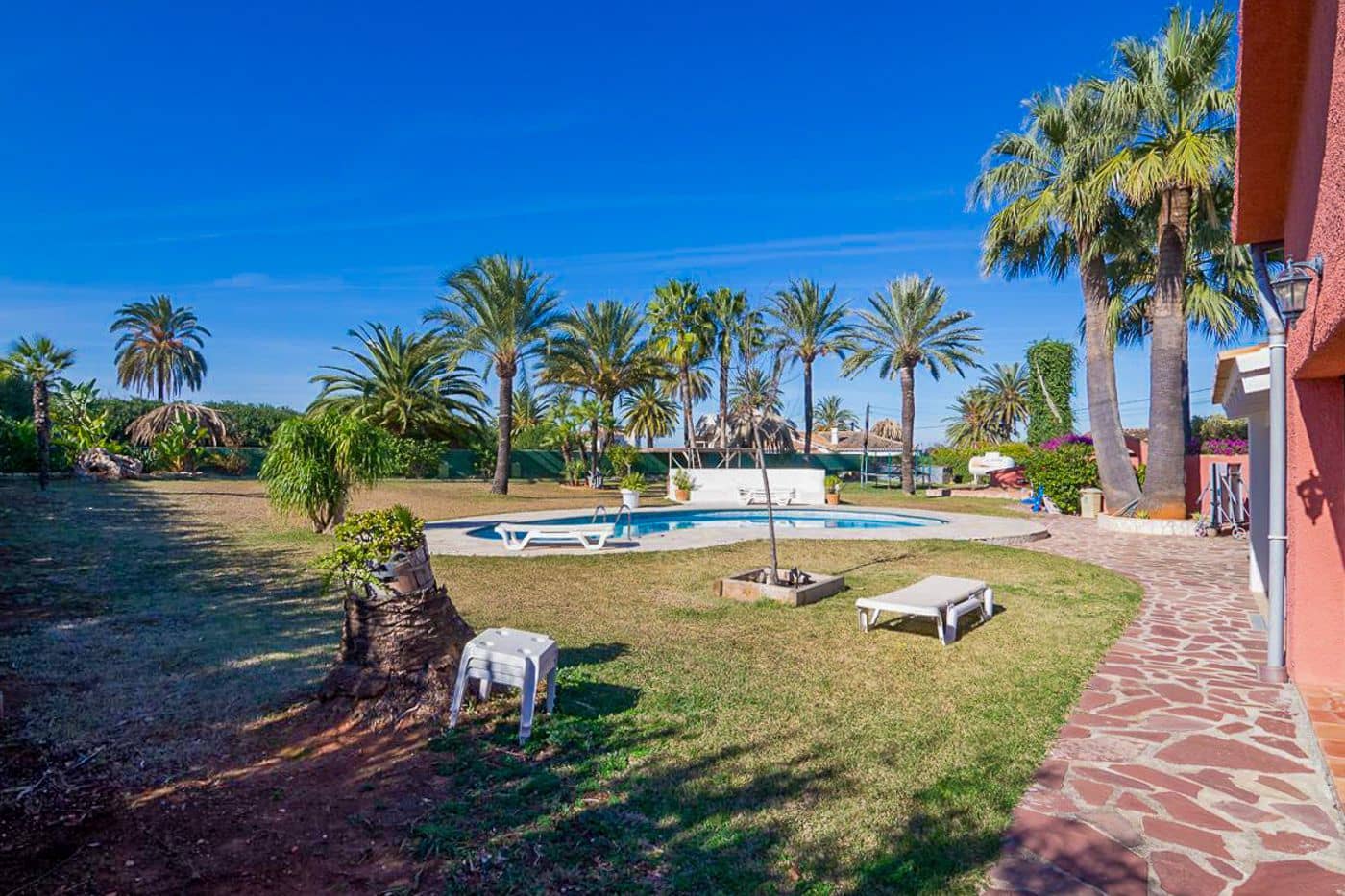 3 Zimmer Villa zu verkaufen in Denia mit Pool - 895.000 € (Ref: 8835039)