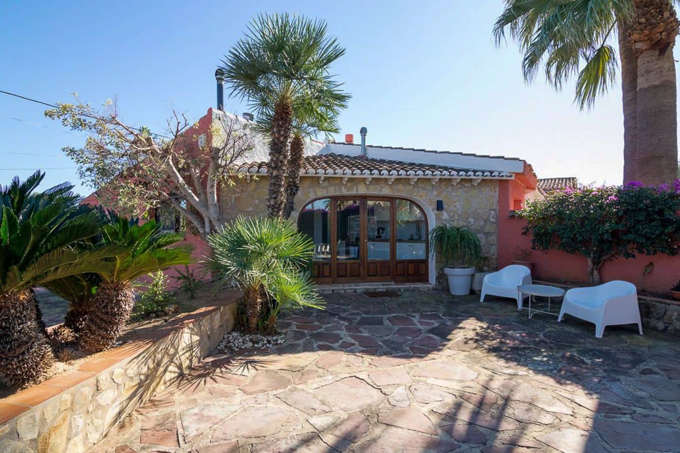 3 Zimmer Villa zu verkaufen in Denia mit Pool - 895.000 € (Ref: 8835039)