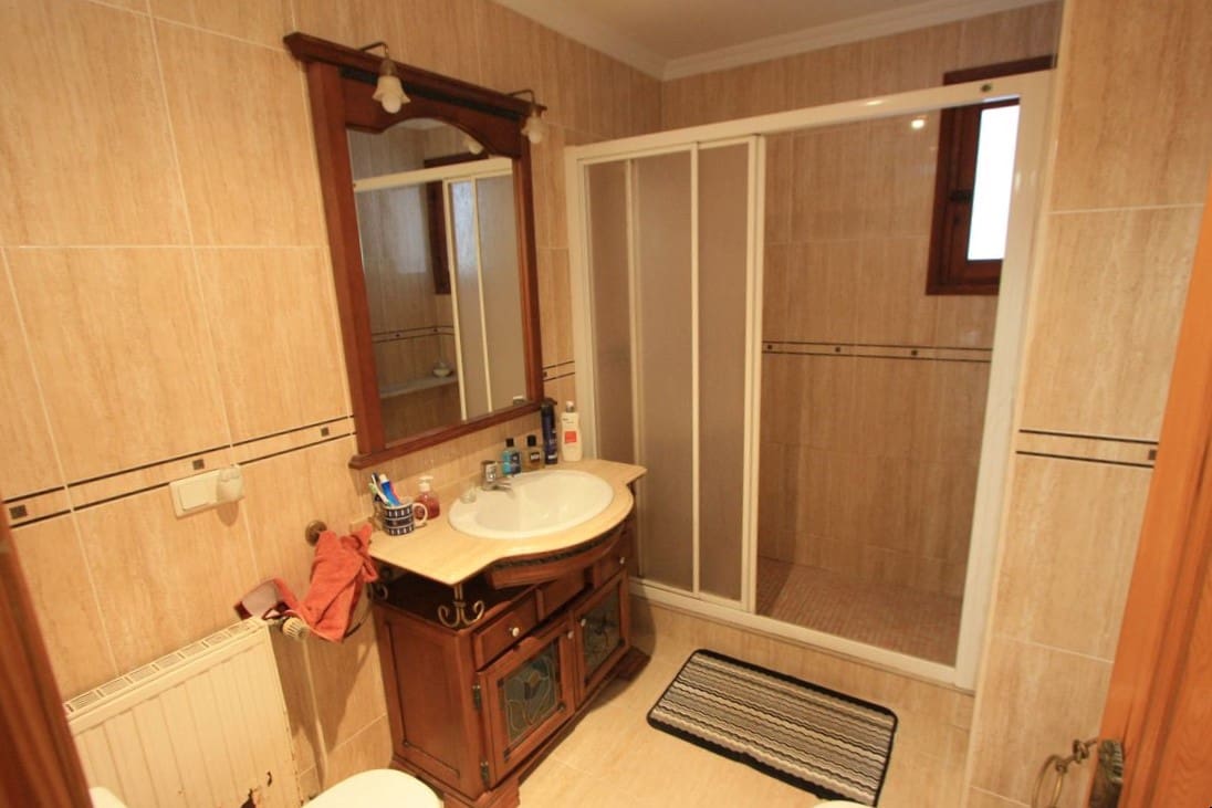 9 soverom Villa til salgs i Denia med svømmebasseng garasje - € 585 000 (Ref: 8835040)