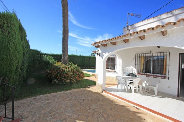 9 Zimmer Villa zu verkaufen in Las Marinas / Les Marines, Dénia mit Pool Garage - 585.000 € (Ref: 8835040)