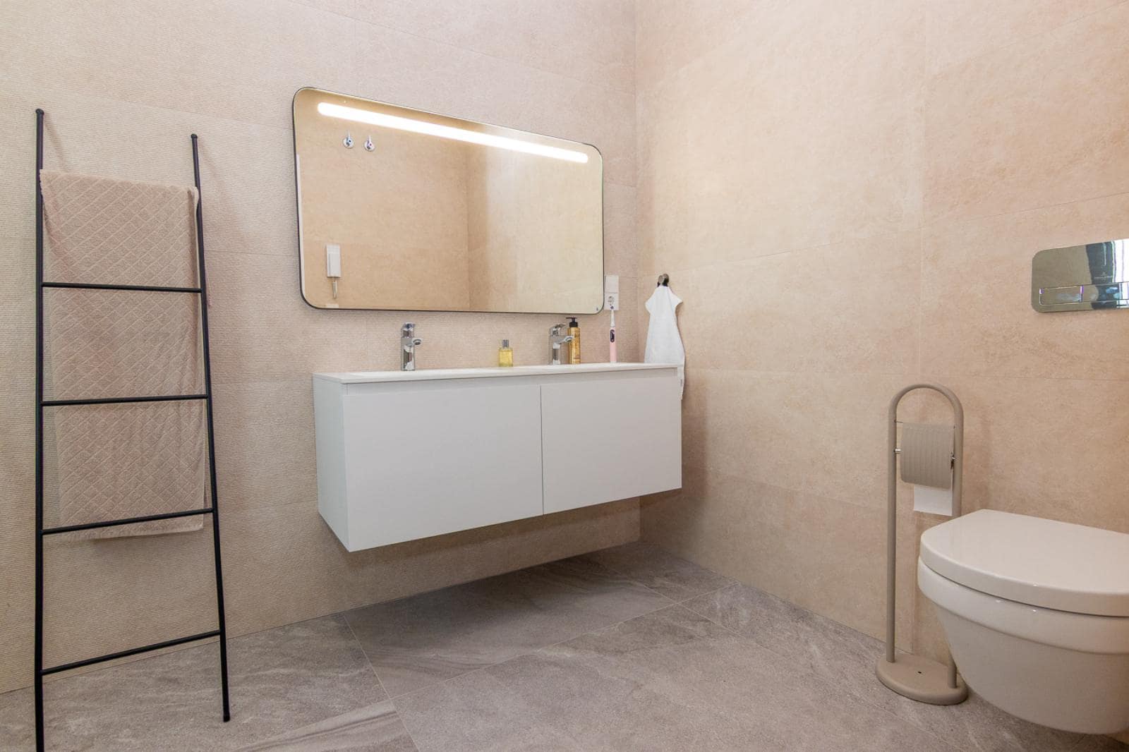 3 Zimmer Villa zu verkaufen in Denia mit Pool Garage - 870.000 € (Ref: 8930255)