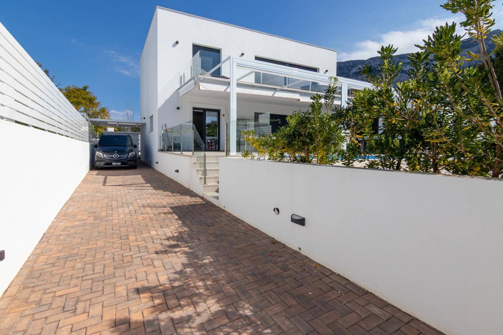 3 Zimmer Villa zu verkaufen in Denia mit Pool Garage - 870.000 € (Ref: 8930255)