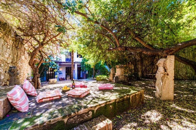 4 makuuhuone Omakotitalo myytävänä paikassa Dénia - 895 000 € (Ref: 8930256)