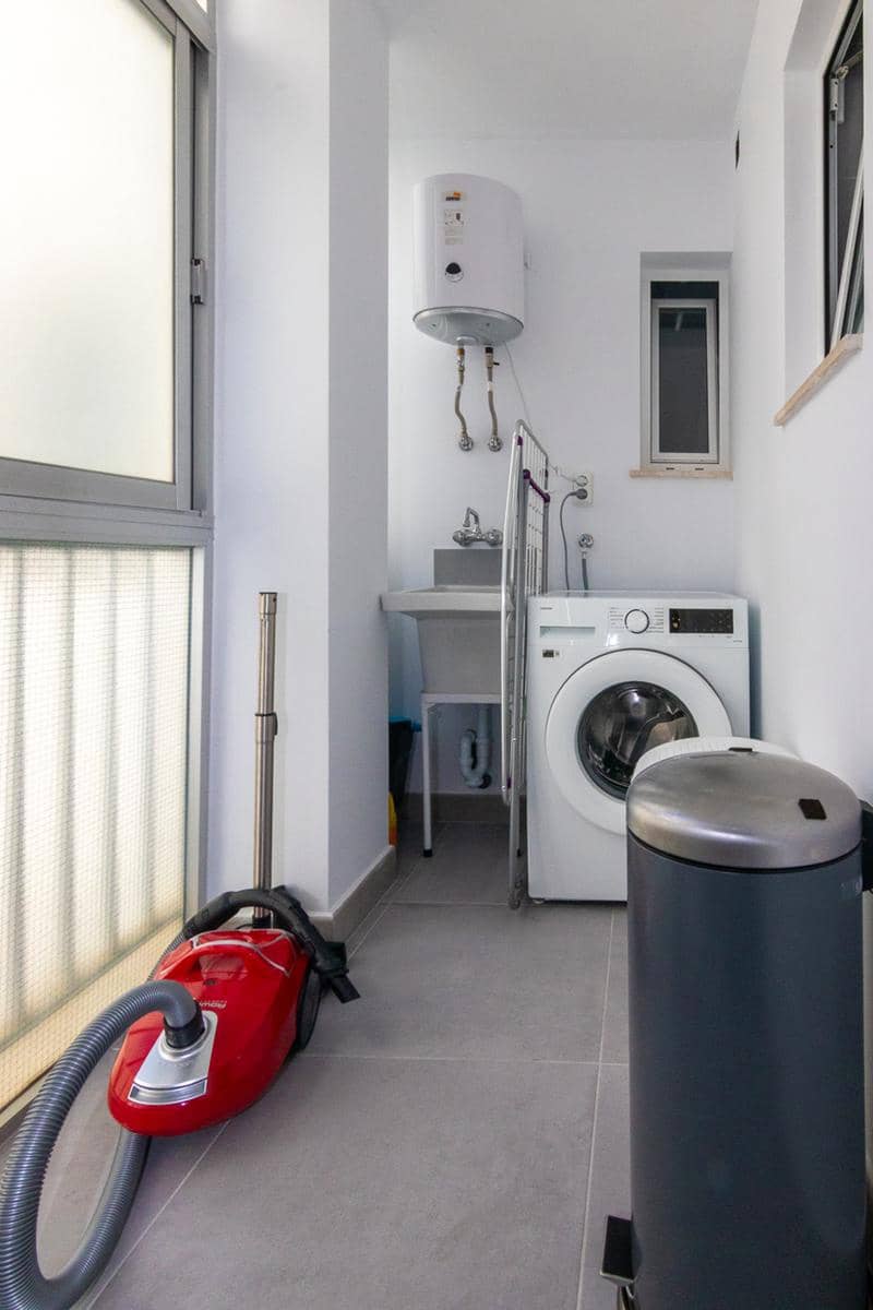 4 soveværelse Lejlighed til salg i Denia - € 395.000 (Ref: 9023633)