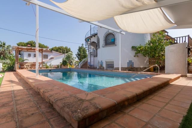 2 chambre Villa/Maison à vendre à Dénia avec garage - 595 000 € (Ref: 9105212)