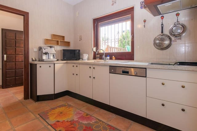 2 chambre Villa/Maison à vendre à Dénia avec garage - 595 000 € (Ref: 9105212)