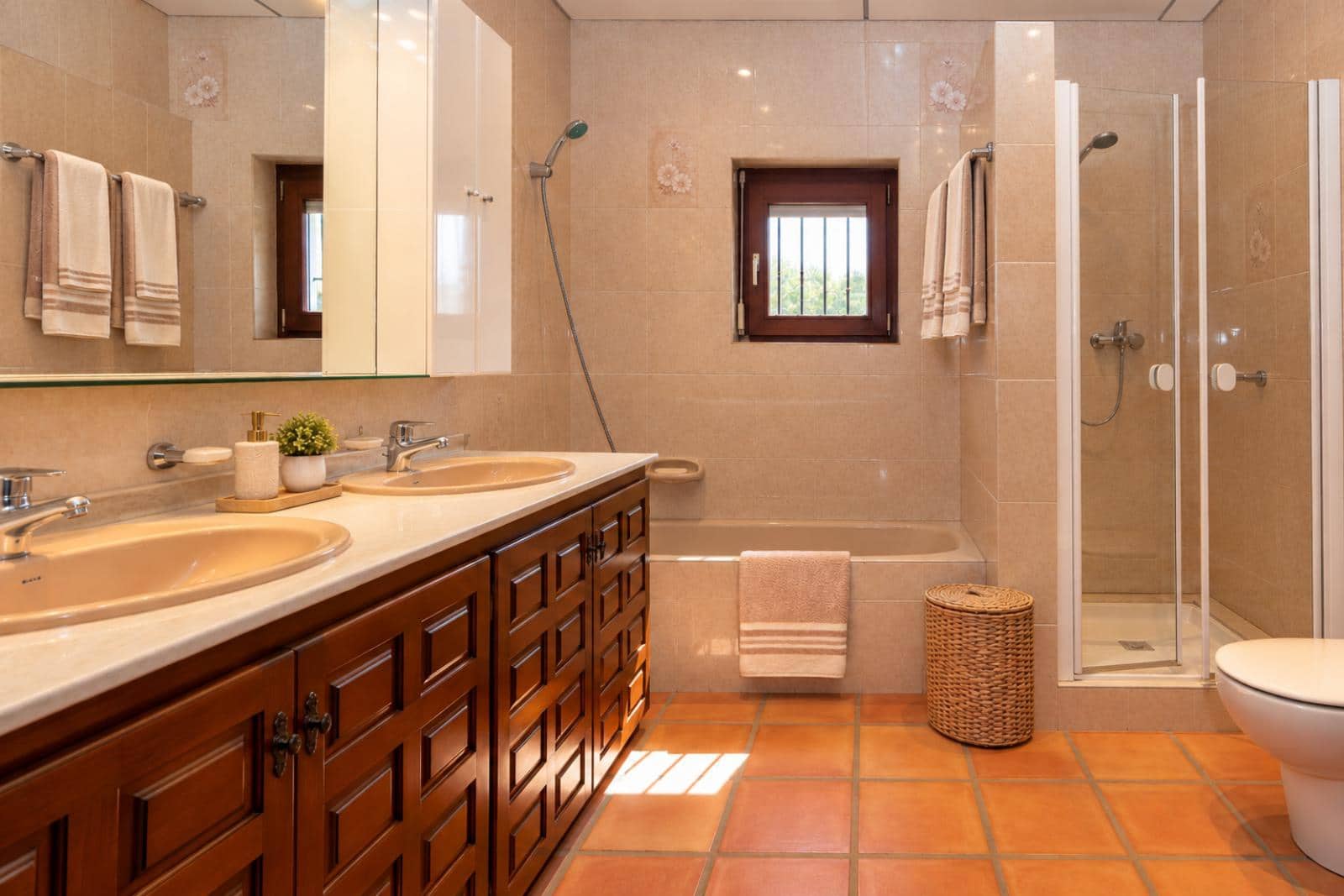 Chalet de 2 habitaciones en Dénia en venta con piscina garaje - 595.000 € (Ref: 9105212)