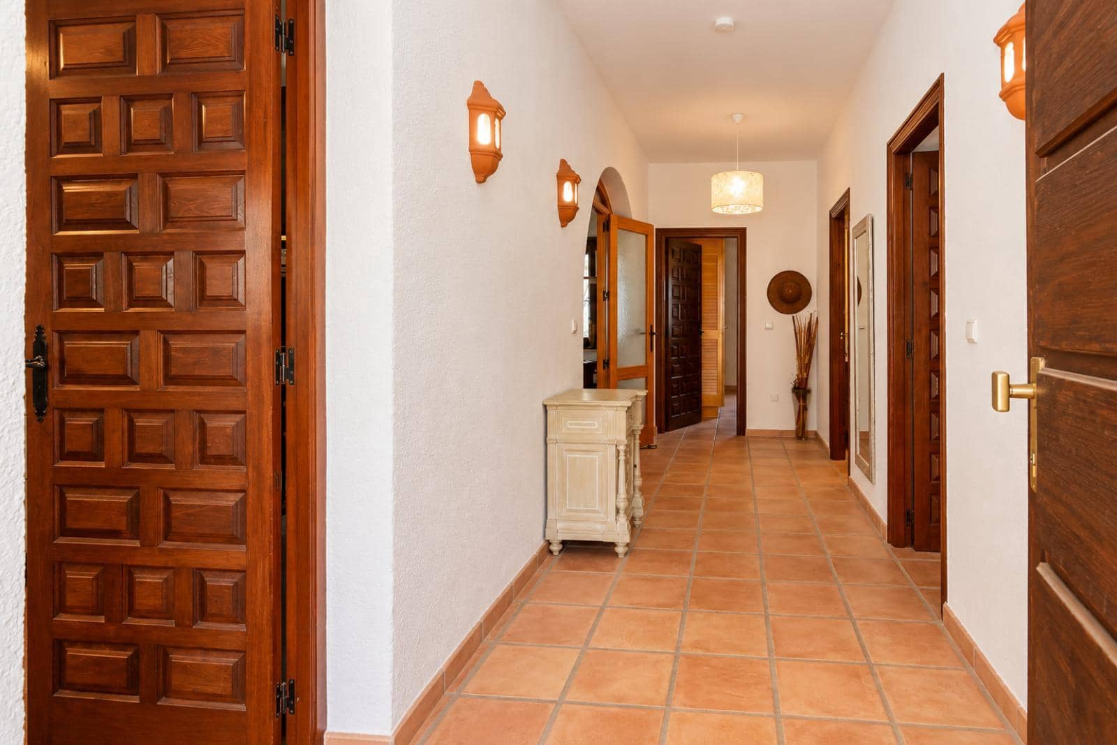 Chalet de 2 habitaciones en Dénia en venta con piscina garaje - 595.000 € (Ref: 9105212)