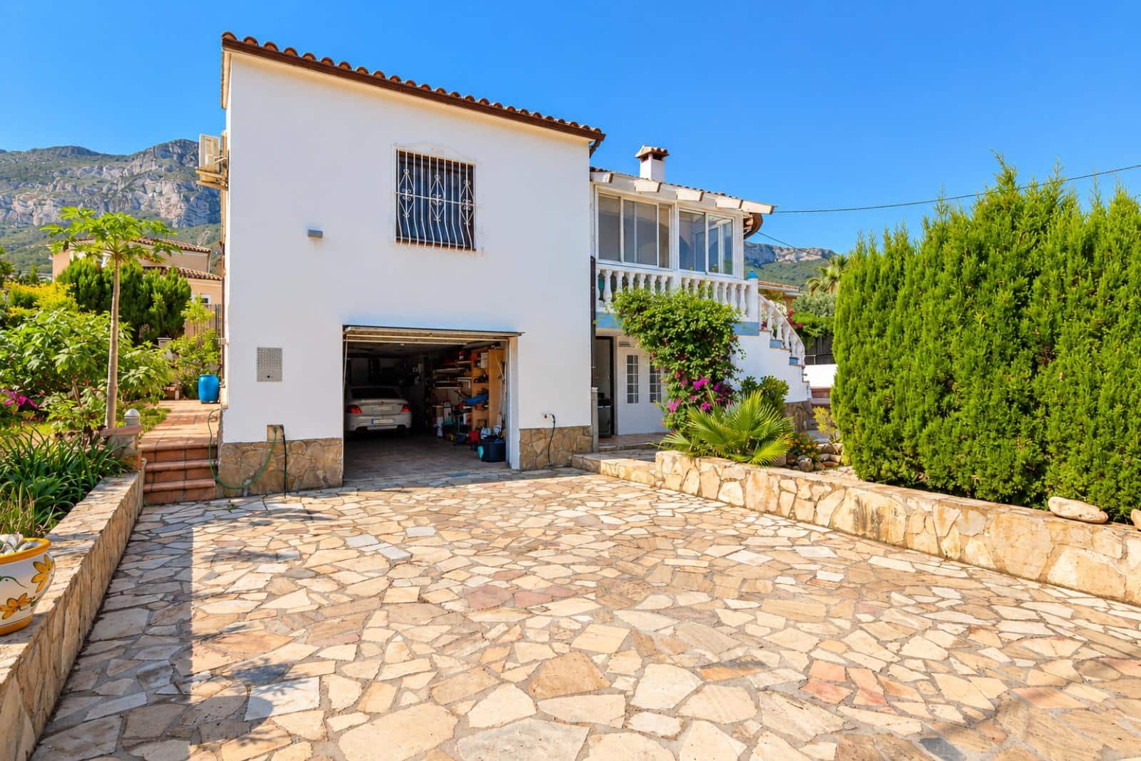Chalet de 2 habitaciones en Dénia en venta con piscina garaje - 595.000 € (Ref: 9105212)