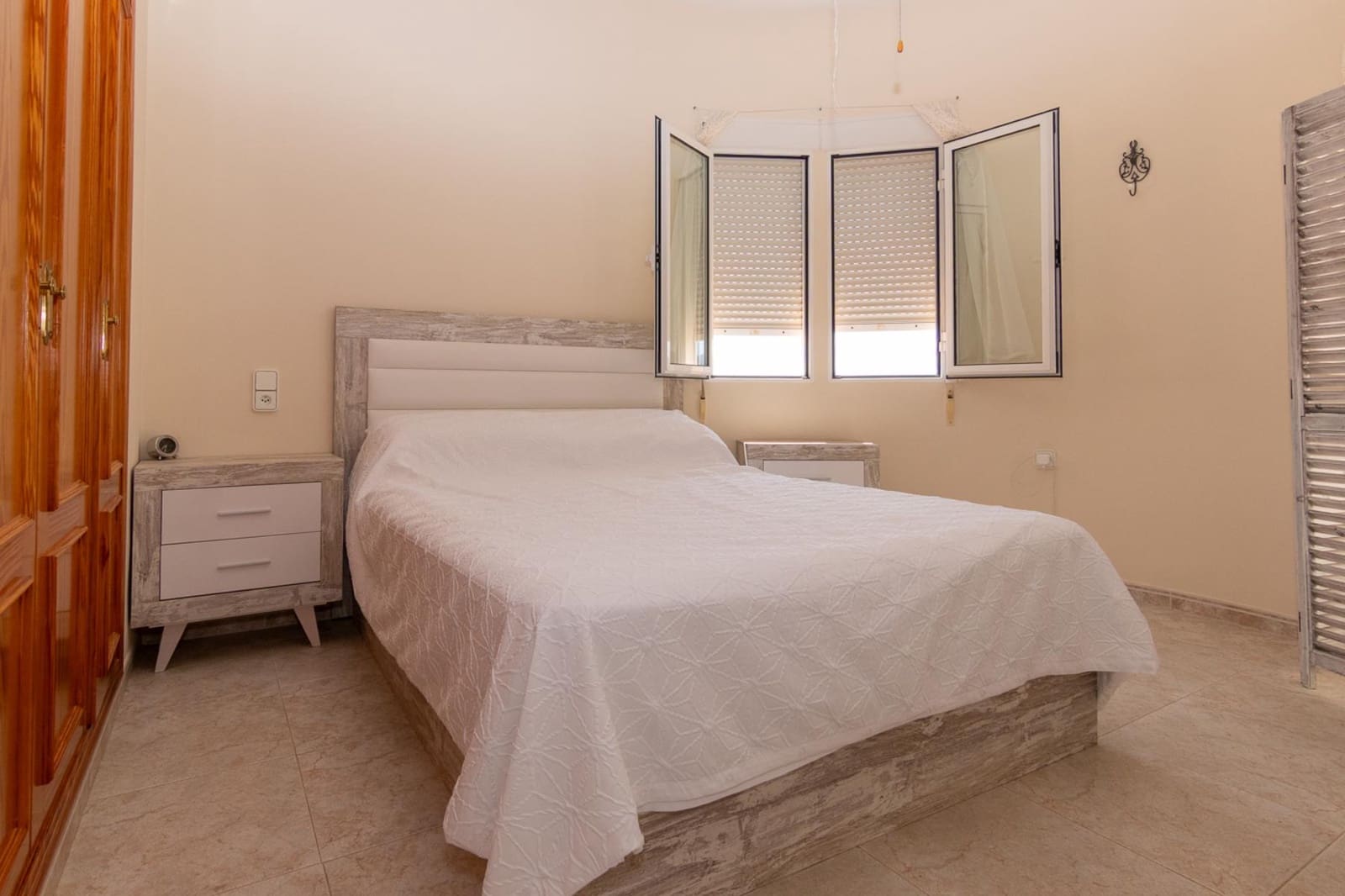 3 sypialnia Willa na sprzedaż w Sanet i Negrals z basenem garażem - 550 000 € (Ref: 9130661)