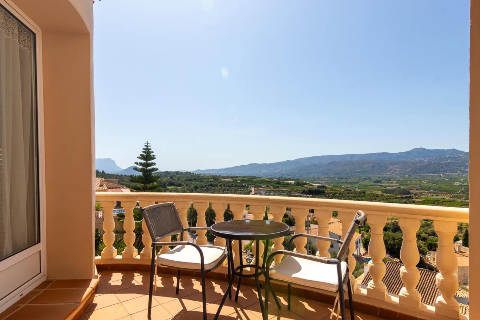 3 sypialnia Willa na sprzedaż w Sanet i Negrals z basenem garażem - 550 000 € (Ref: 9130661)