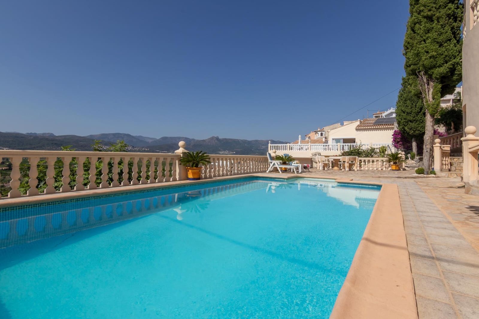 3 sypialnia Willa na sprzedaż w Sanet i Negrals z basenem garażem - 550 000 € (Ref: 9130661)