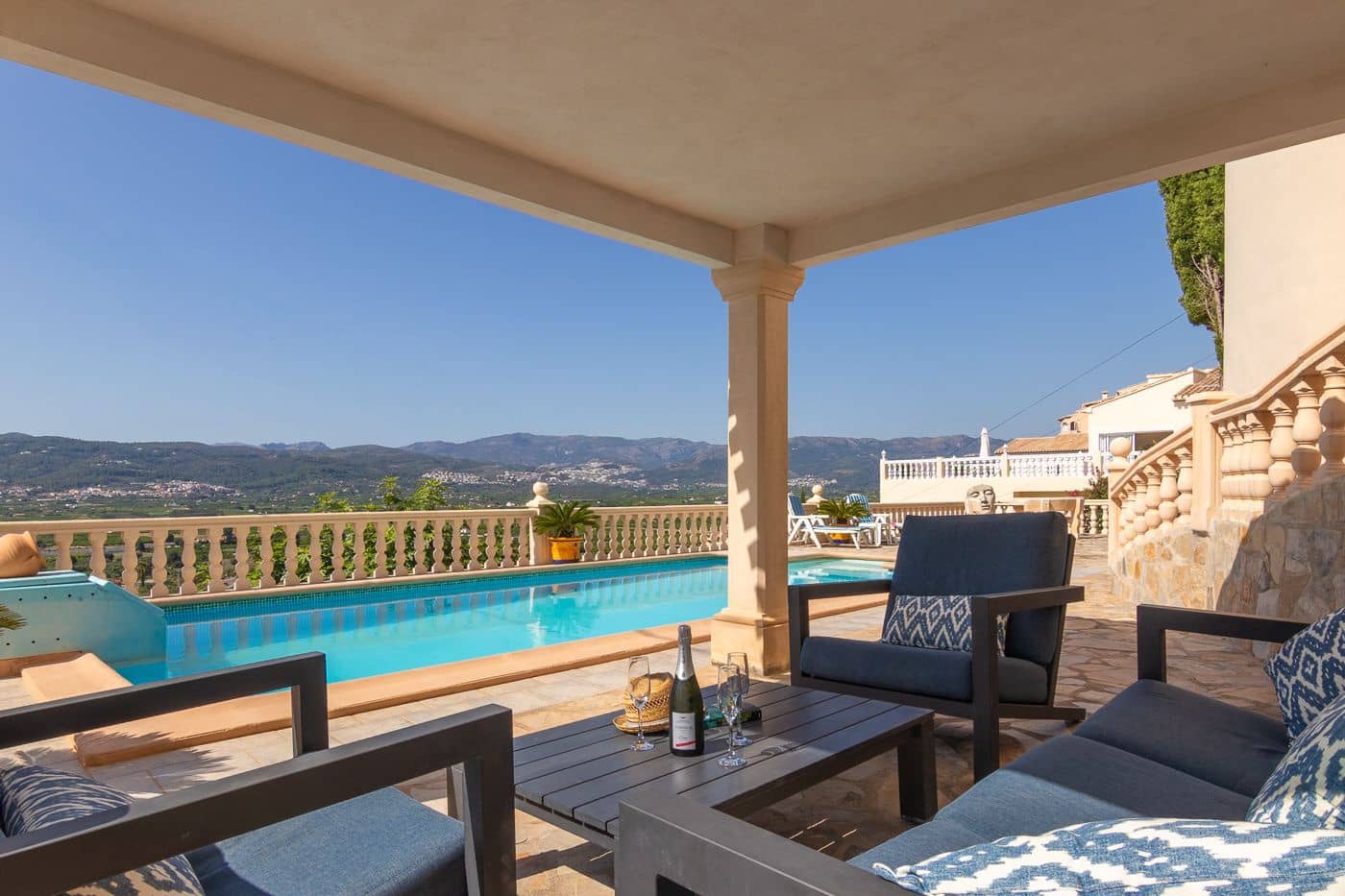 3 sypialnia Willa na sprzedaż w Sanet i Negrals z basenem garażem - 550 000 € (Ref: 9130661)