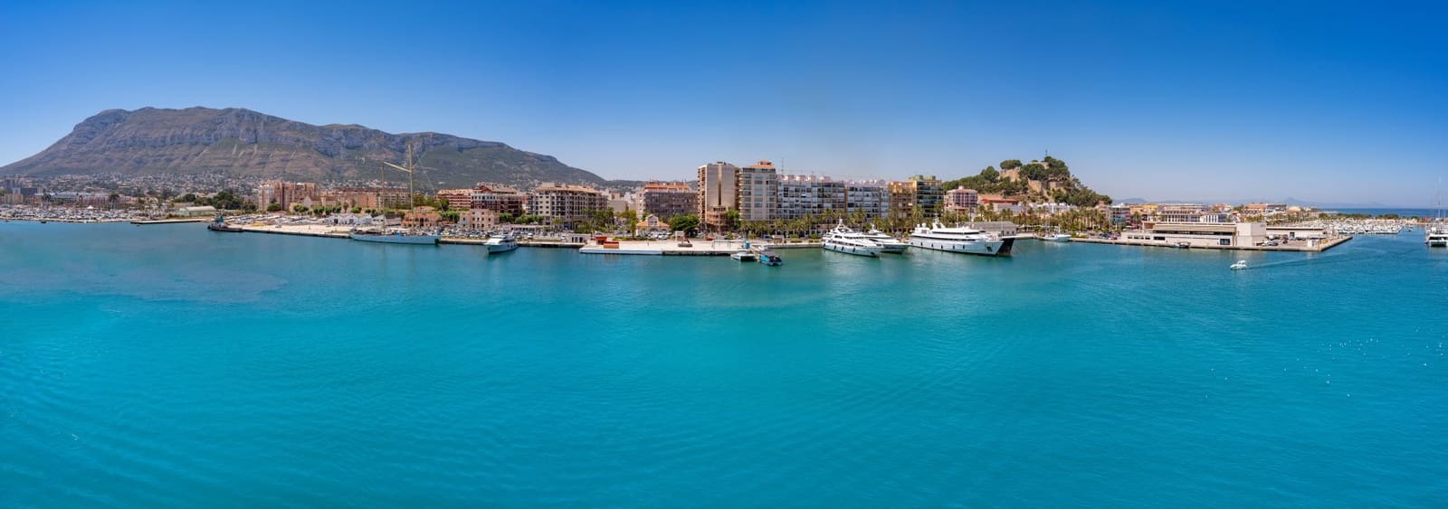 2 Zimmer Villa zu verkaufen in Denia mit Pool Garage - 575.000 € (Ref: 9180441)