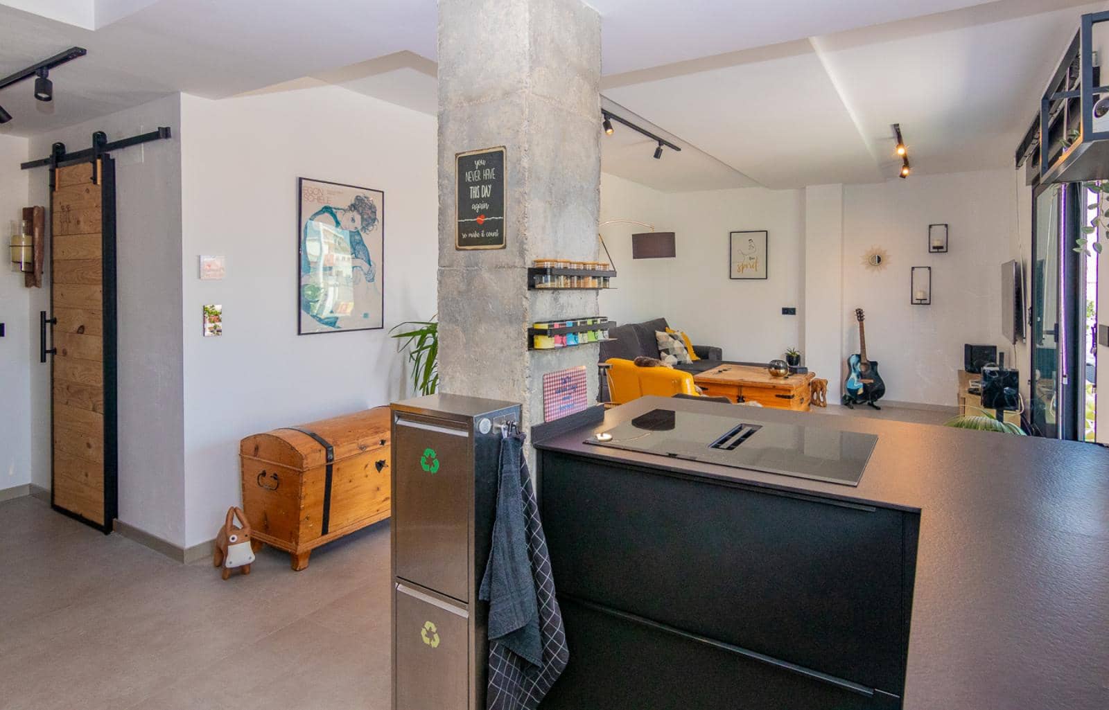 2 makuuhuone Kattohuoneisto myytävänä paikassa Denia mukana 
autotalli - 478 000 € (Ref: 9180442)