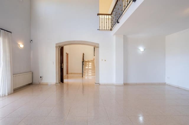 4 Zimmer Villa zu verkaufen in Pedreguer mit Garage - 995.000 € (Ref: 9230221)