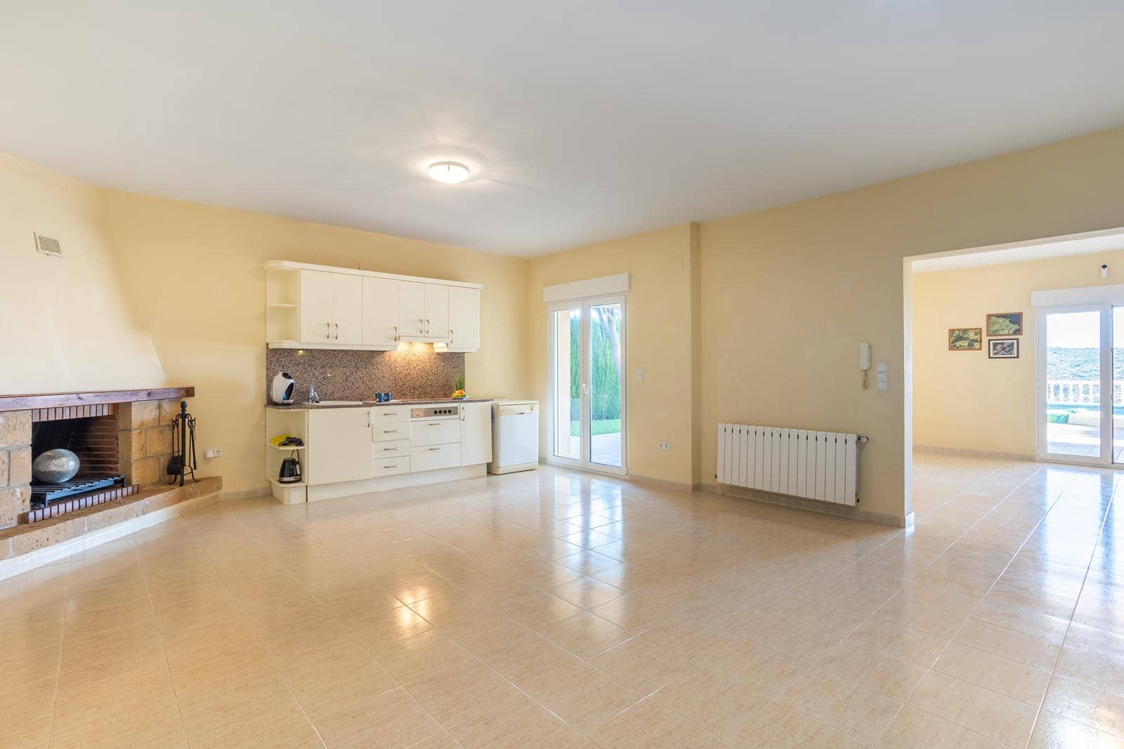 4 Zimmer Villa zu verkaufen in Pedreguer mit Garage - 995.000 € (Ref: 9230221)