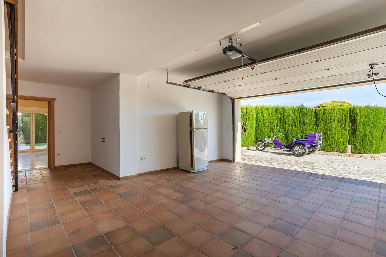 4 Zimmer Villa zu verkaufen in Pedreguer mit Garage - 995.000 € (Ref: 9230221)