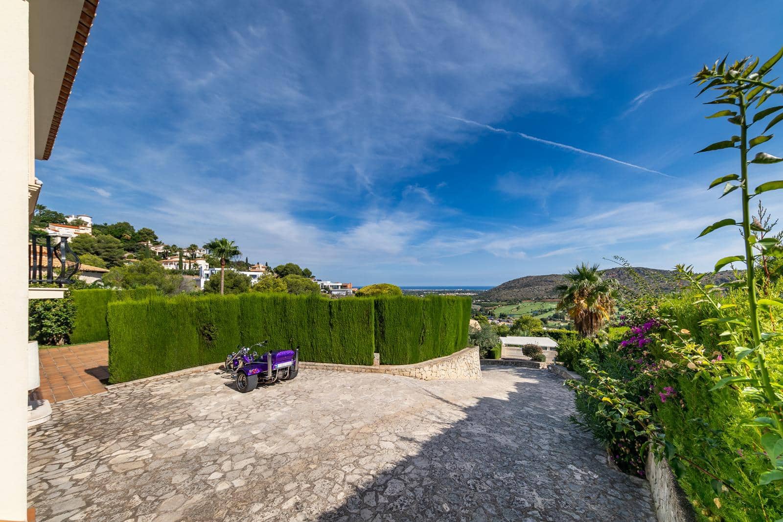 4 Zimmer Villa zu verkaufen in Pedreguer mit Garage - 995.000 € (Ref: 9230221)