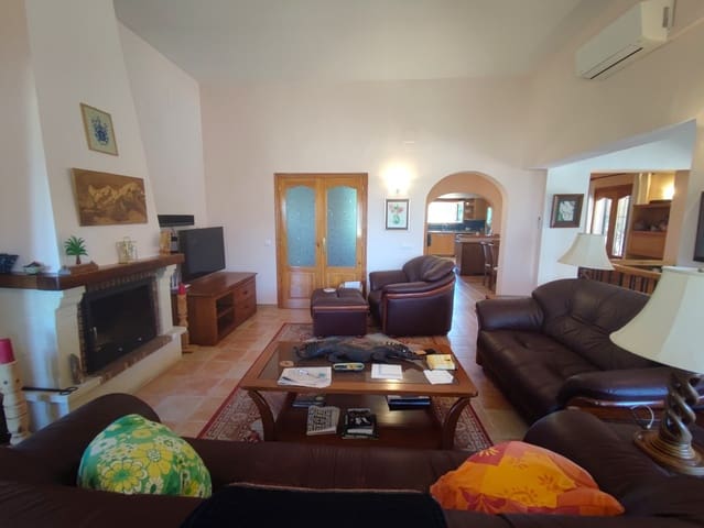 3 chambre Villa/Maison à vendre à Monte Pego, Pego avec piscine garage - 645 000 € (Ref: 9287471)