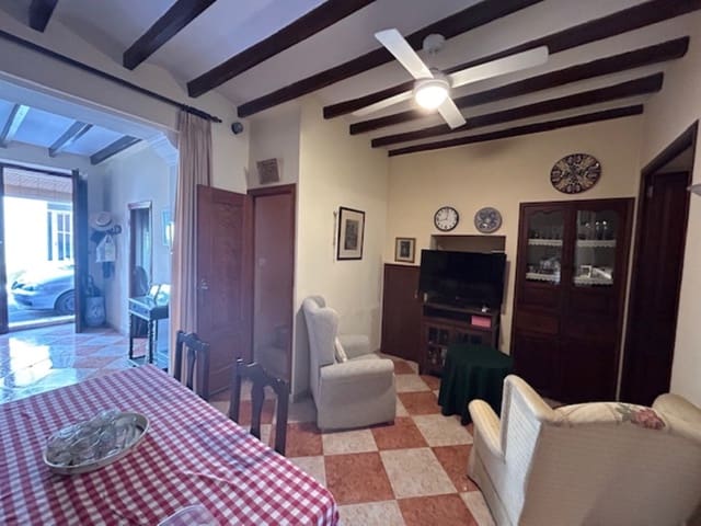 5 bedroom Townhouse for sale in Ondara - € 210,000 (Ref: 9287474)