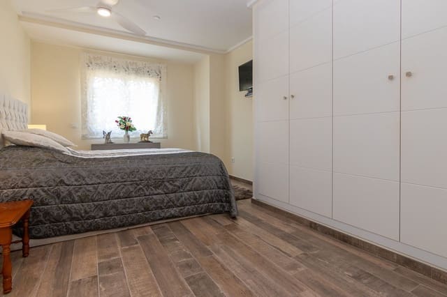 3 chambre Appartement à vendre à Orba avec garage - 229 000 € (Ref: 9337331)