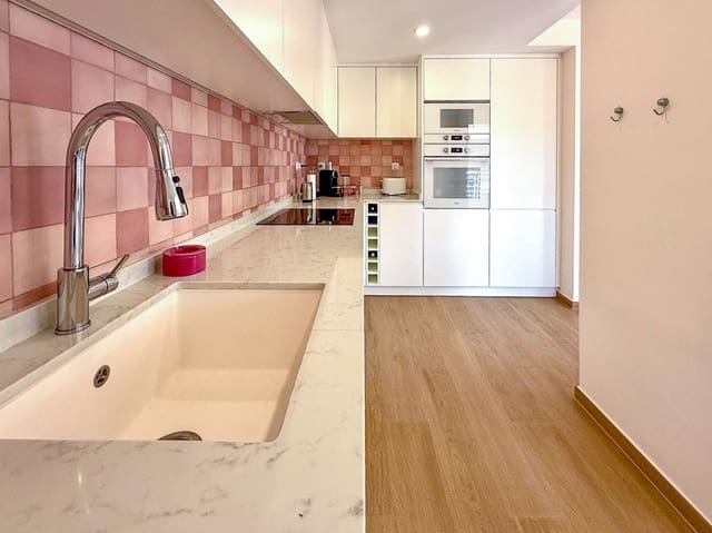 2 soverom Penthouse til salgs i Centro Urbano, Dénia med svømmebasseng garasje - € 430 000 (Ref: 9363487)