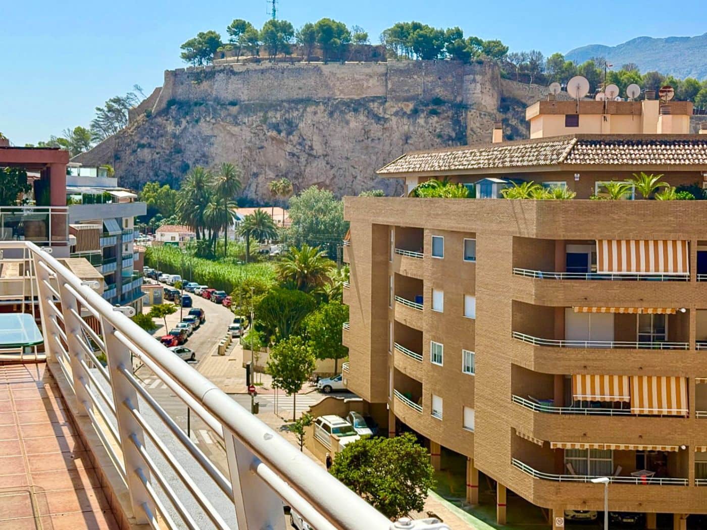 2 soverom Penthouse til salgs i Denia med svømmebasseng garasje - € 430 000 (Ref: 9363487)