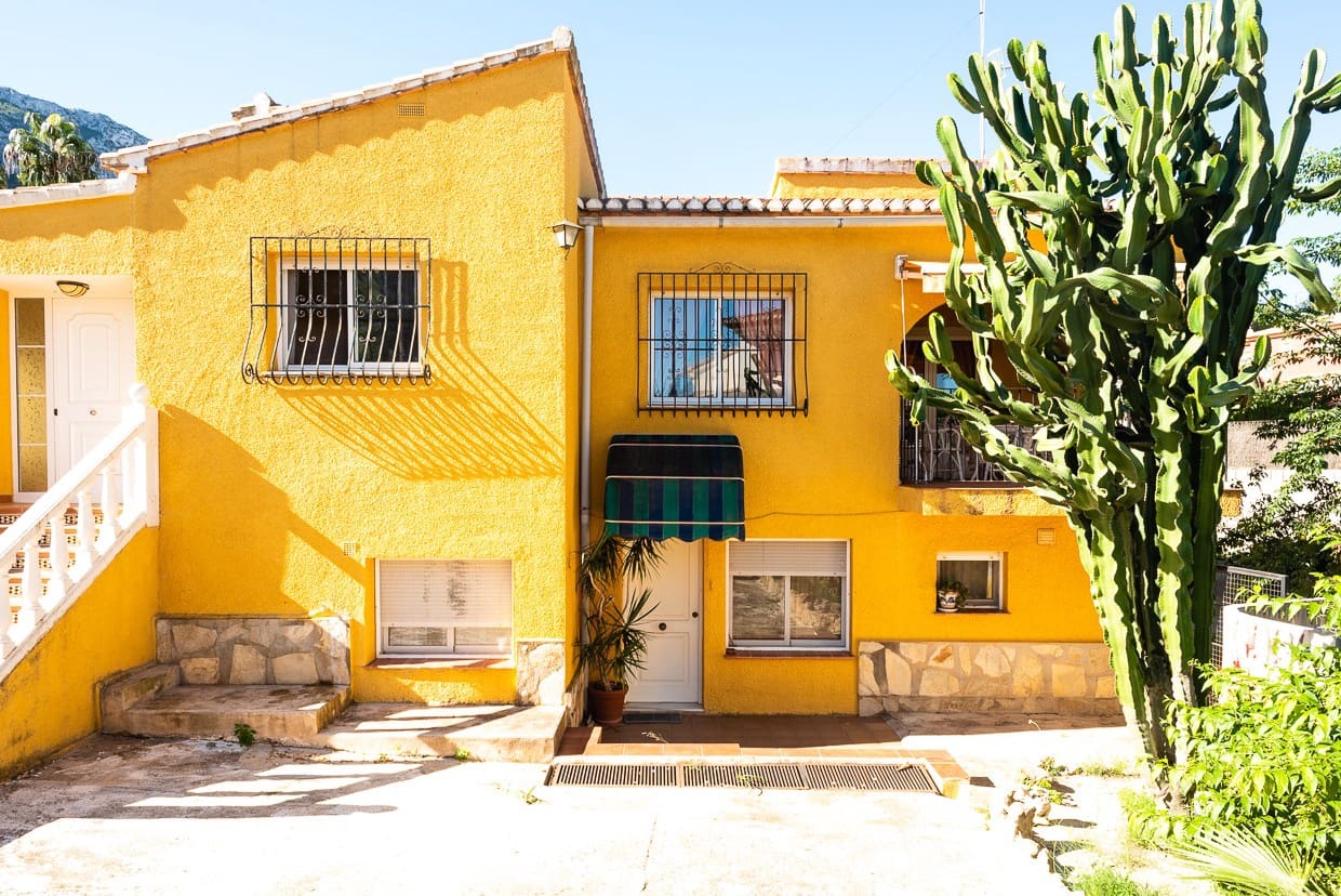 3 chambre Villa/Maison à vendre à Denia avec garage - 420 000 € (Ref: 9363492)