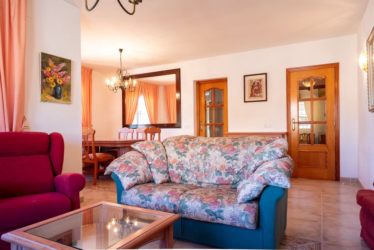 3 chambre Villa/Maison à vendre à Denia avec garage - 420 000 € (Ref: 9363492)