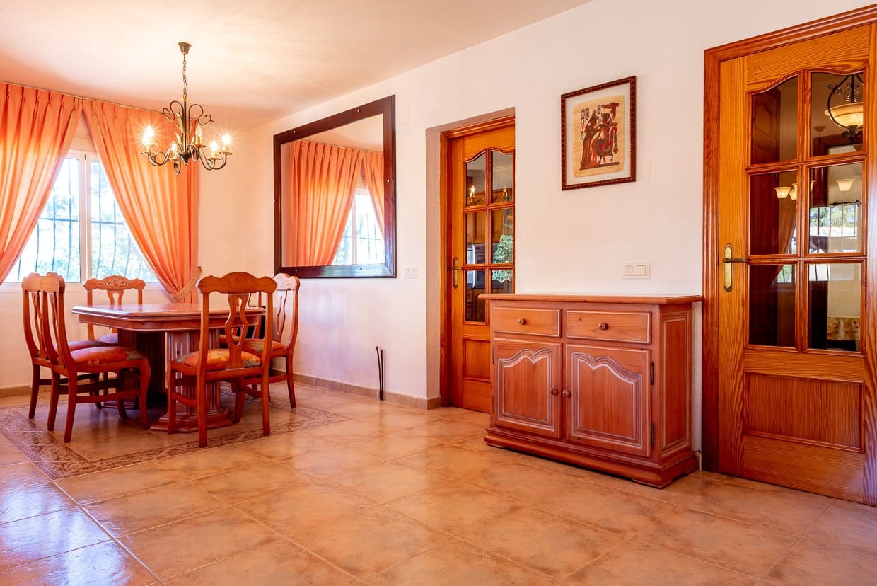 3 chambre Villa/Maison à vendre à Denia avec garage - 420 000 € (Ref: 9363492)