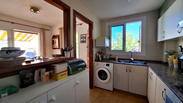 4 slaapkamer Rijtjeshuis te koop in Las Marinas / Les Marines, Dénia met zwembad garage - € 475.000 (Ref: 9363493)