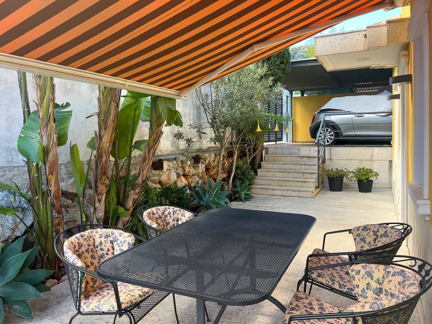 3 bedroom Villa for sale in Denia with pool garage - € 499,000 (Ref: 9410337)