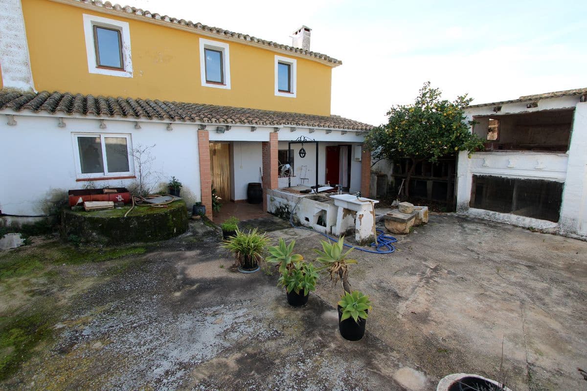 4 sypialnia Willa na sprzedaż w Ondara z garażem - 525 000 € (Ref: 9410344)