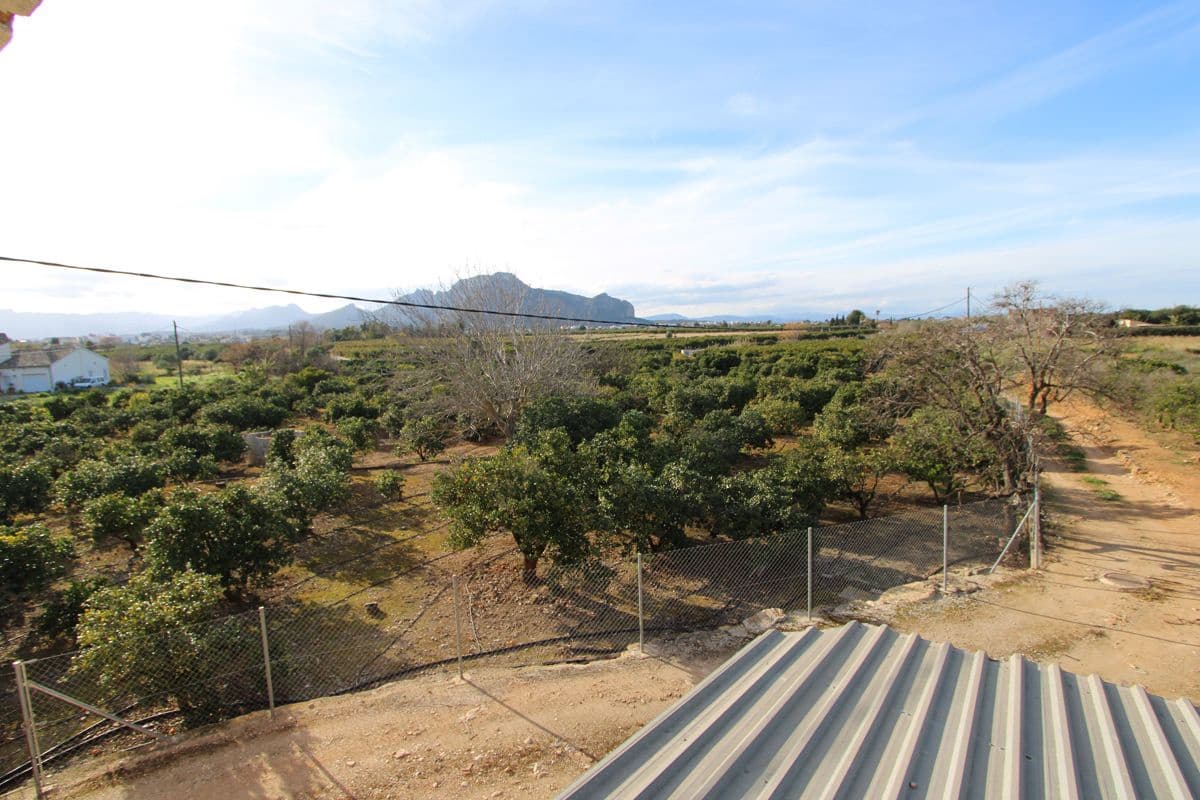 4 sypialnia Willa na sprzedaż w Ondara z garażem - 525 000 € (Ref: 9410344)